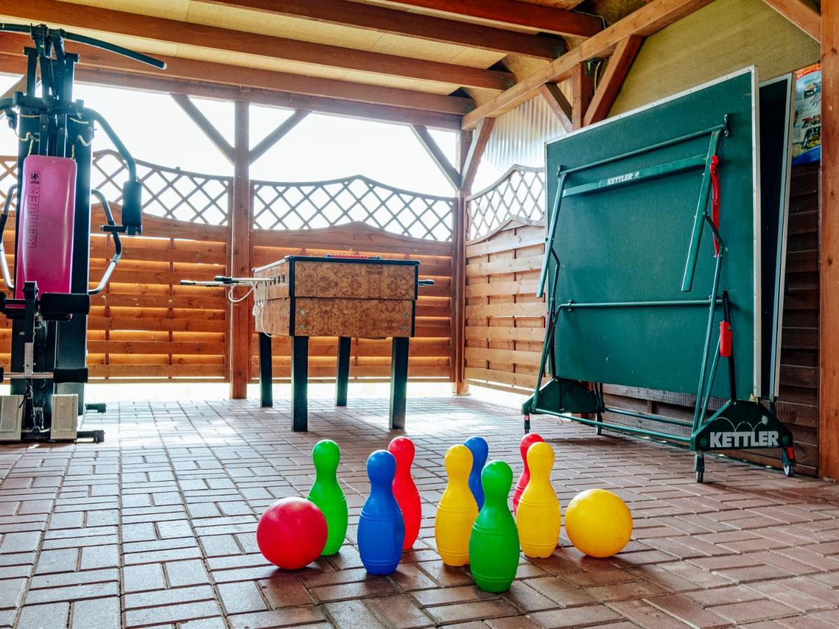 Domki Victoria Ustka Esterno foto